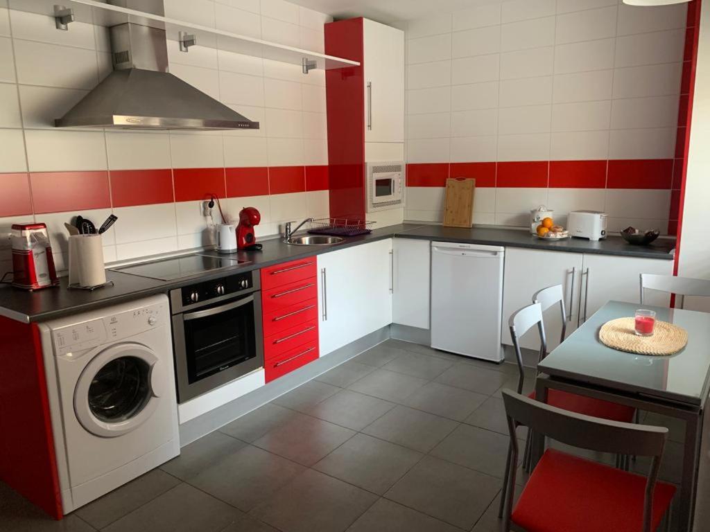 Apartamentos Los Tojos Colsa Eksteriør bilde